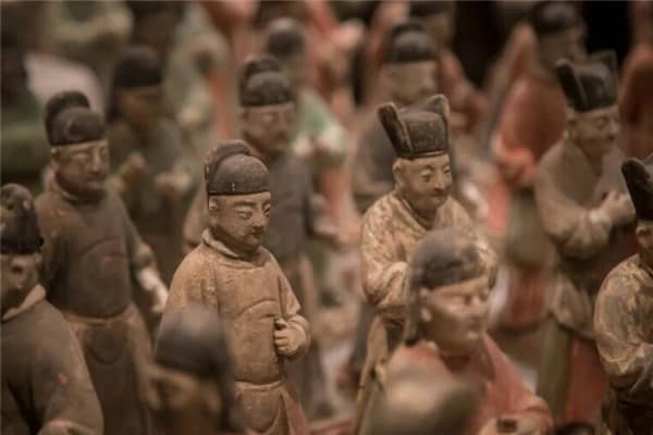 梦见自己做官是啥预兆