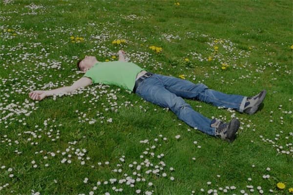 梦到陌生死人有什么预示吗