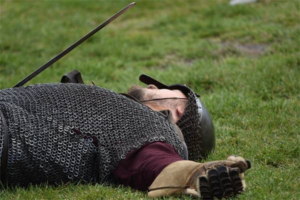 梦到了死人出血是什么兆头